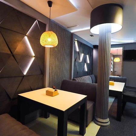 Altin Palace Comrat 外观 照片