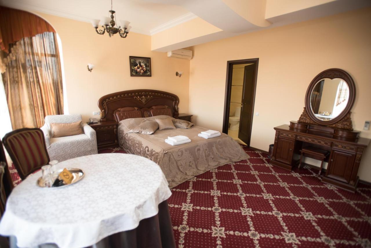Altin Palace Comrat 外观 照片