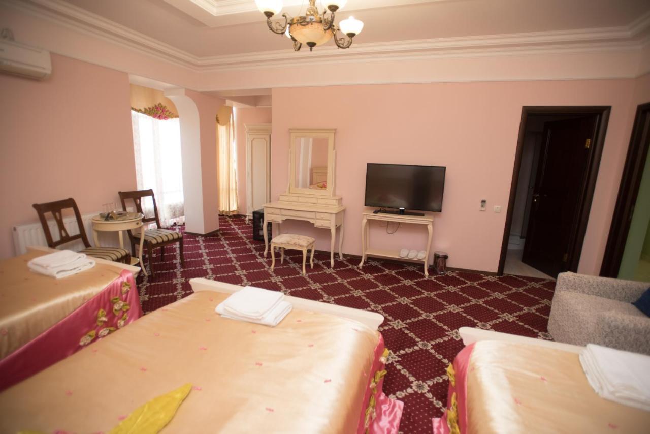 Altin Palace Comrat 外观 照片