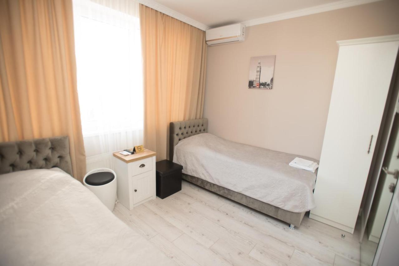 Altin Palace Comrat 外观 照片