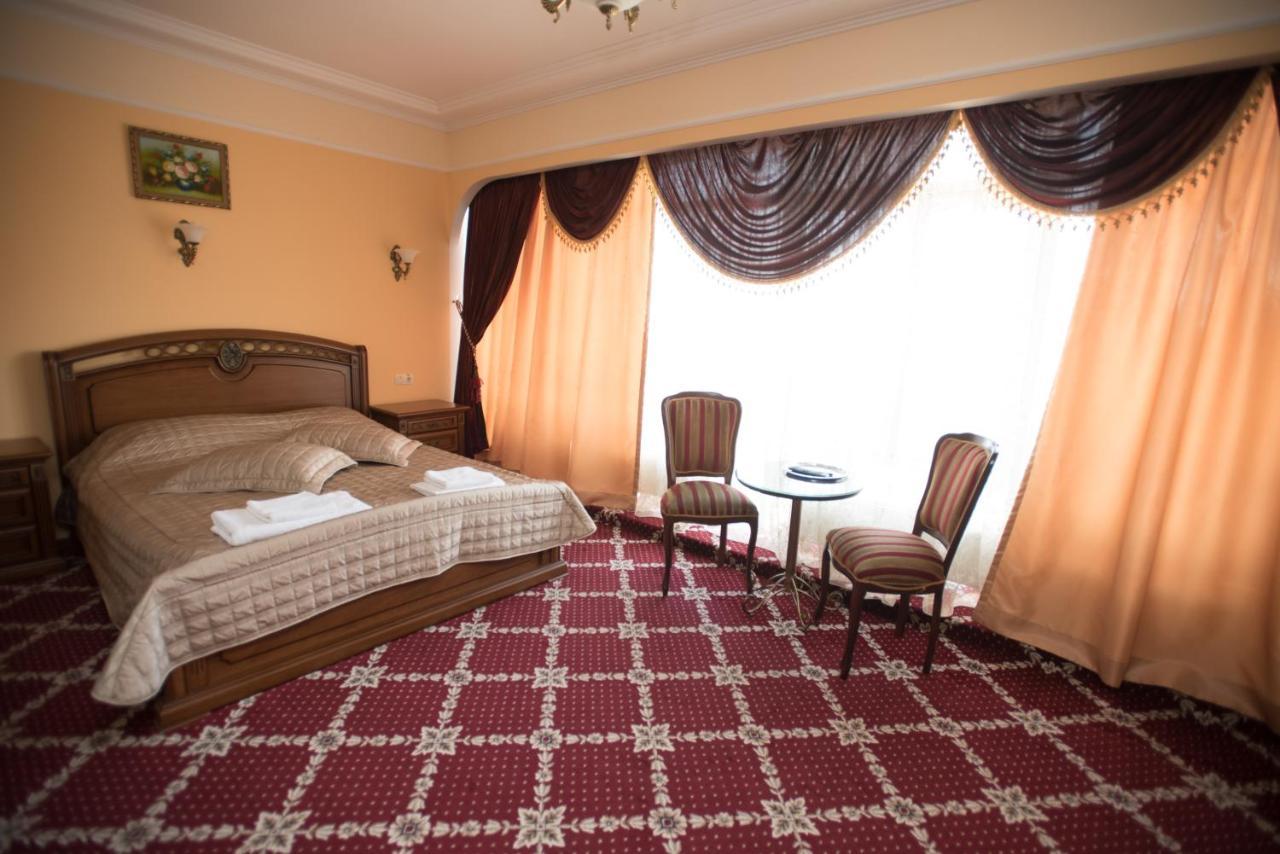 Altin Palace Comrat 外观 照片